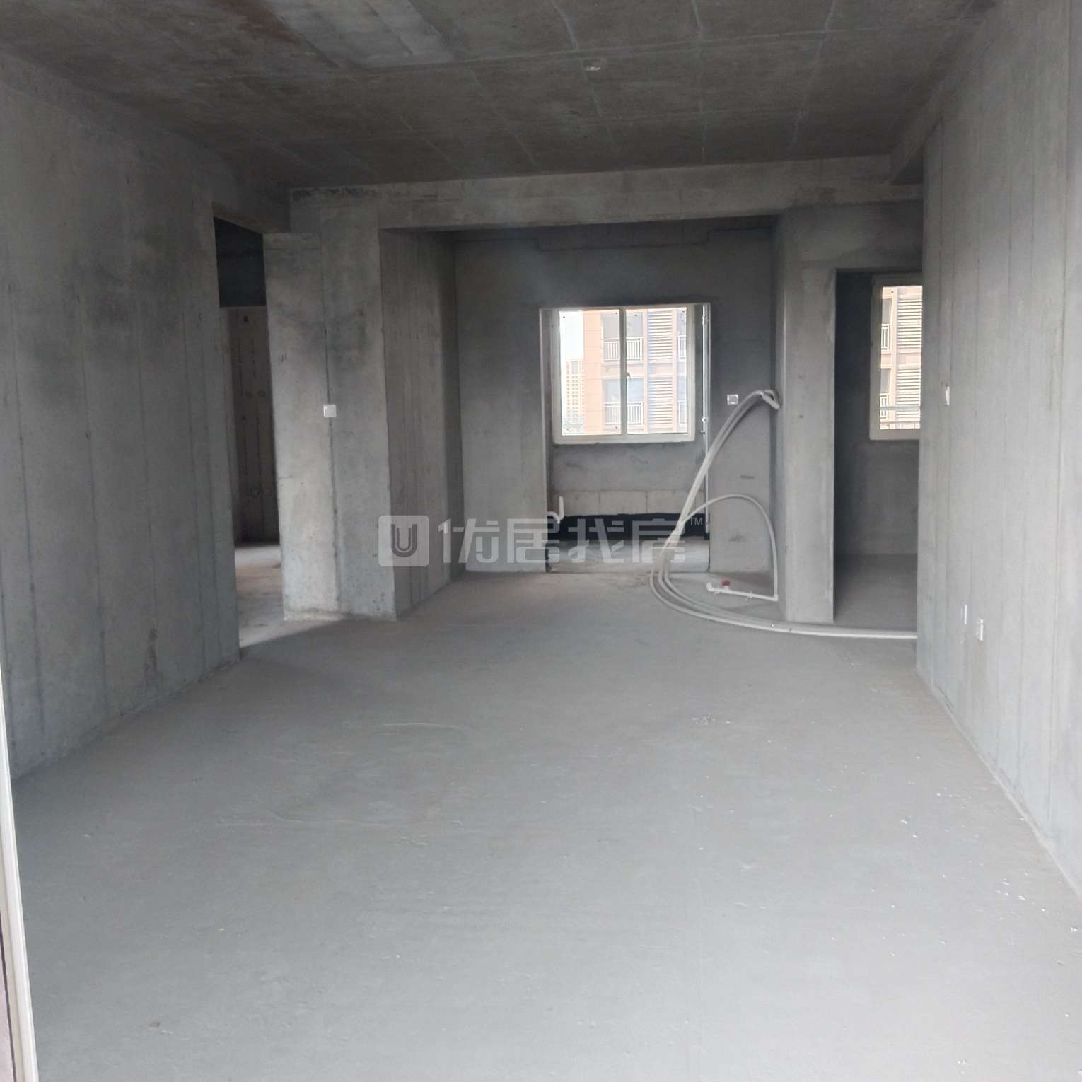 3室 129平 信达源著 电梯房 毛坯 房东急置换 诚心出售